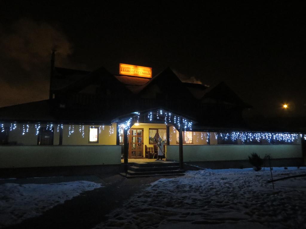 Három Székely Fogadó Miercurea Ciuc Extérieur photo