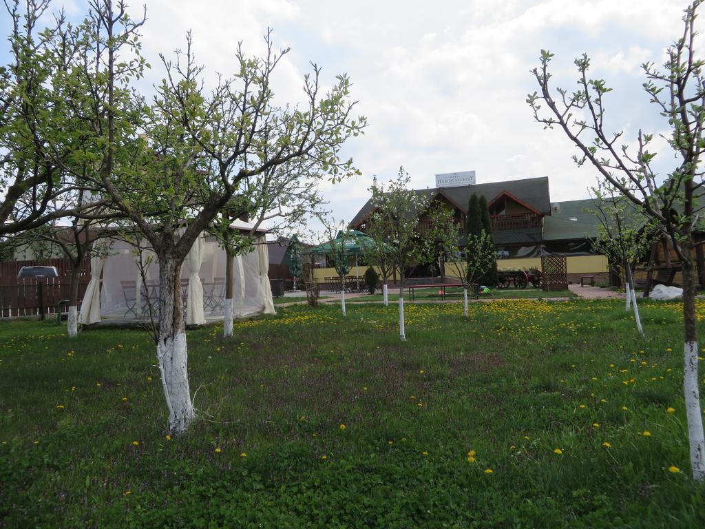 Három Székely Fogadó Miercurea Ciuc Extérieur photo